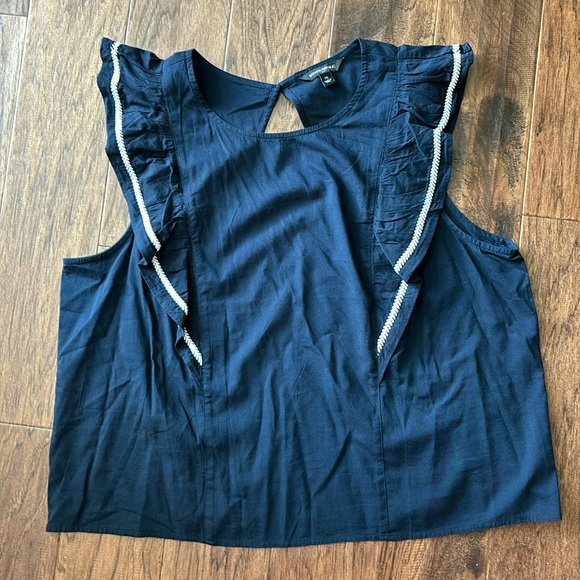 New w/o tags~ summer blouse. Navy blue & white stitching - Picture 1 of 3